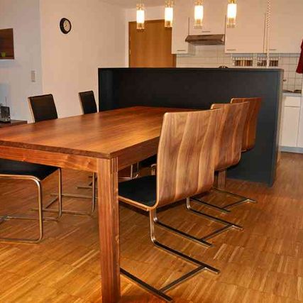 Wohnzimmertisch aus Holz